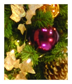 Traditional Unlit Decorated Garland - 14" Diameter (per Ft)